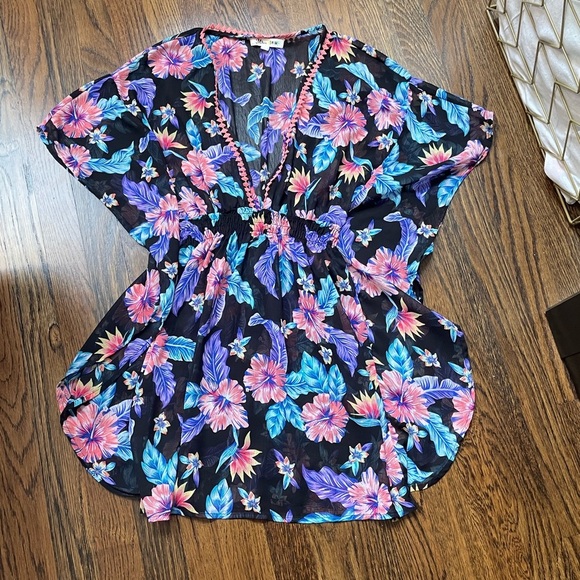 Beach Coverup Kaftan - Picture 2 of 6